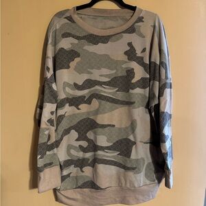 Camouflage Print Sweatshirt